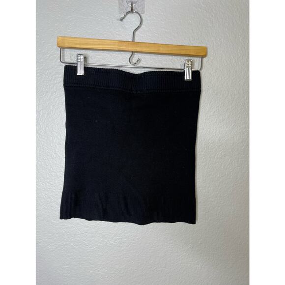 MONROW Sweater Mini Skirt in Black - Picture 9 of 10